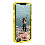 Case UAG U Dip iPhone 13 Pro - Acid (OUTLET) - UAG - Funda/ CUAGUDIPH13P - ACOUTDastore