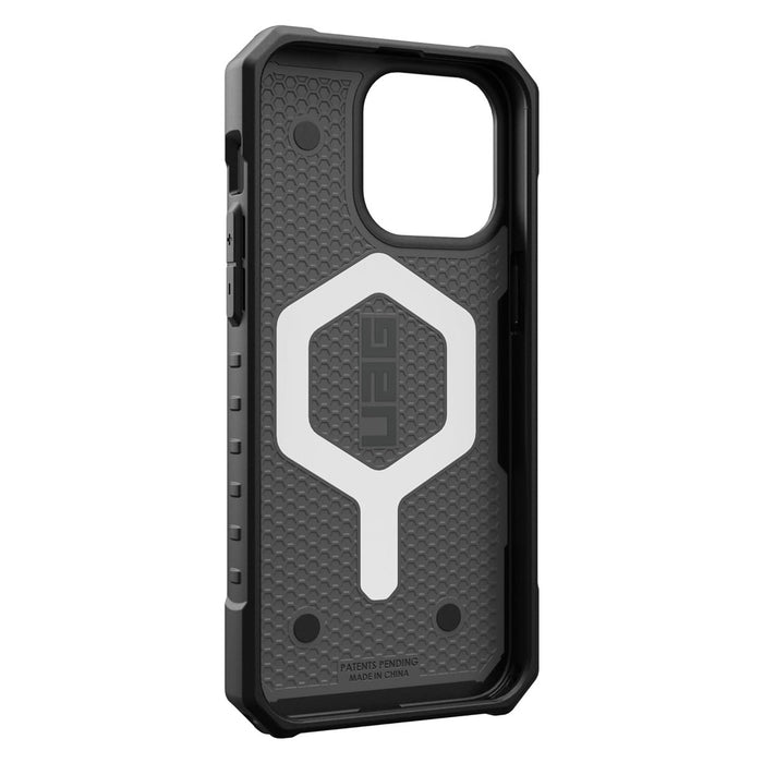 Case UAG Pathfinder SE iPhone 15 Pro Max (MagSafe) - Geo Camo