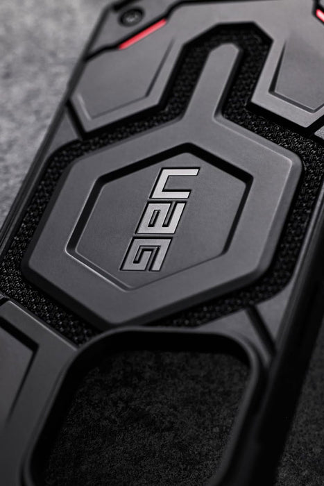 Case UAG Monarch Pro iPhone 15 Pro Max (MagSafe) - Kevlar Elemental Green