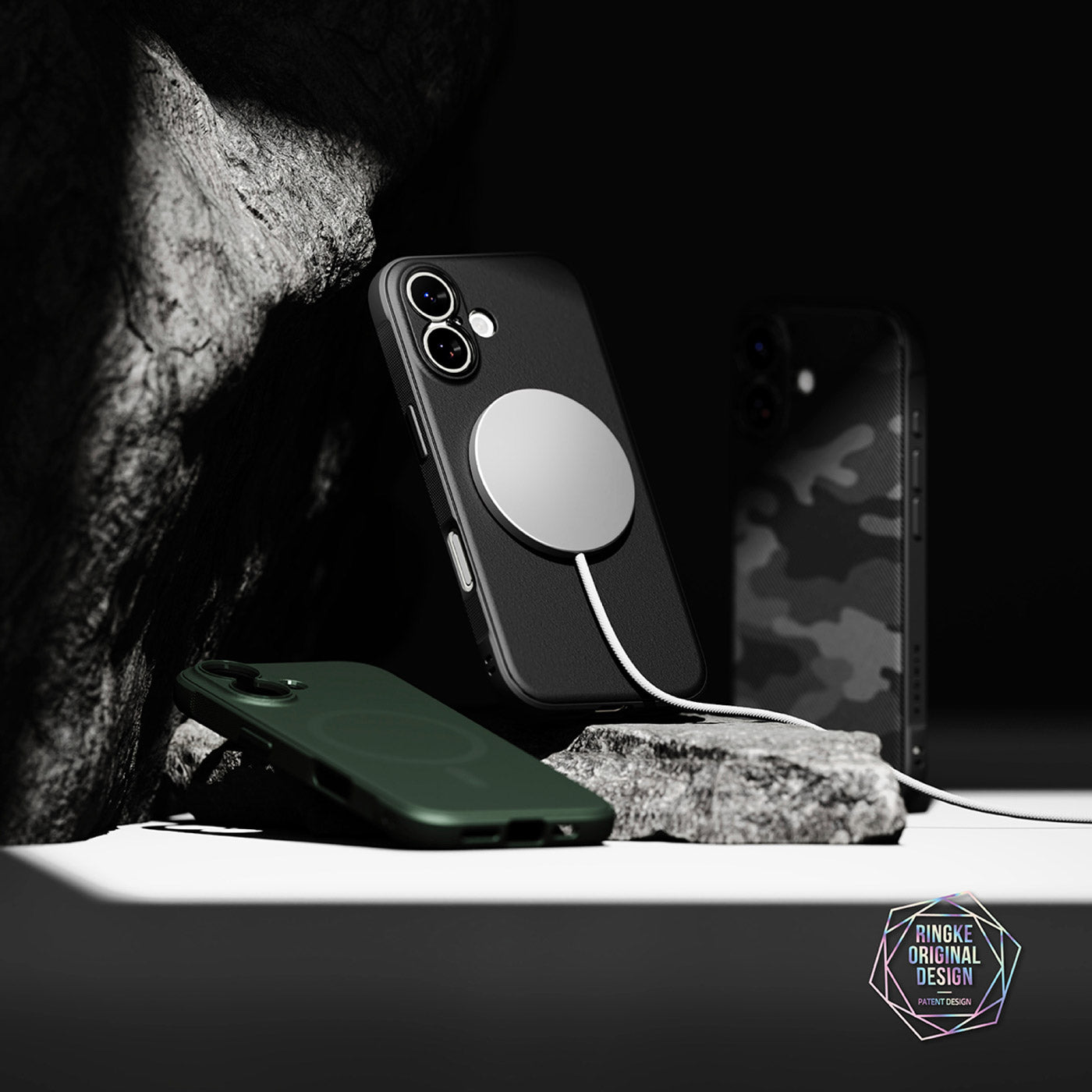 Case-Ringke-Onyx-Magnetic-iPhone-17-_MagSafe_-Black2.jpg