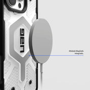 Case UAG Pathfinder Clear iPhone 16 Pro Max (MagSafe) - Ice