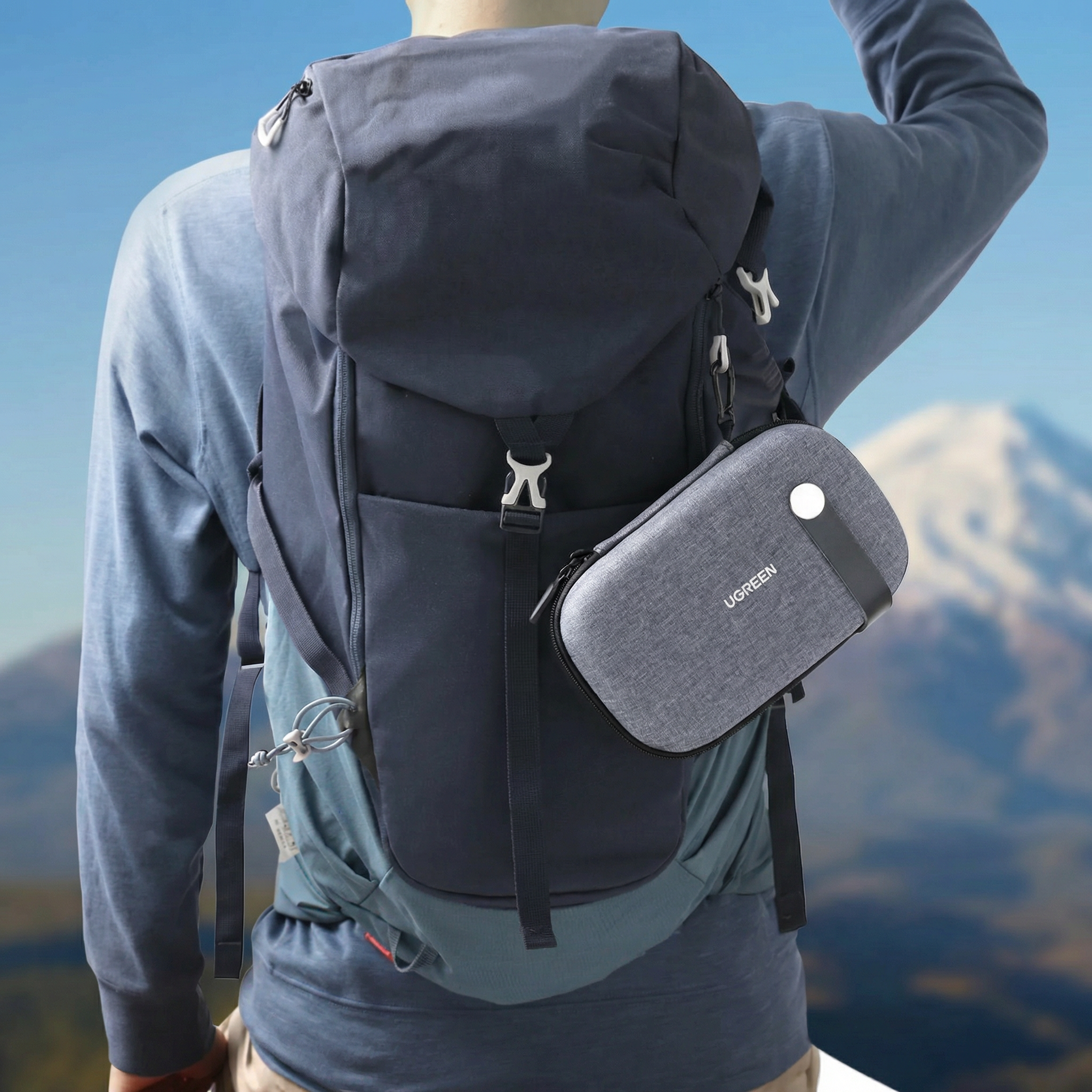 Estuche organizador UGREEN (cargador, audífonos, SD, cables USB-C) - 50903