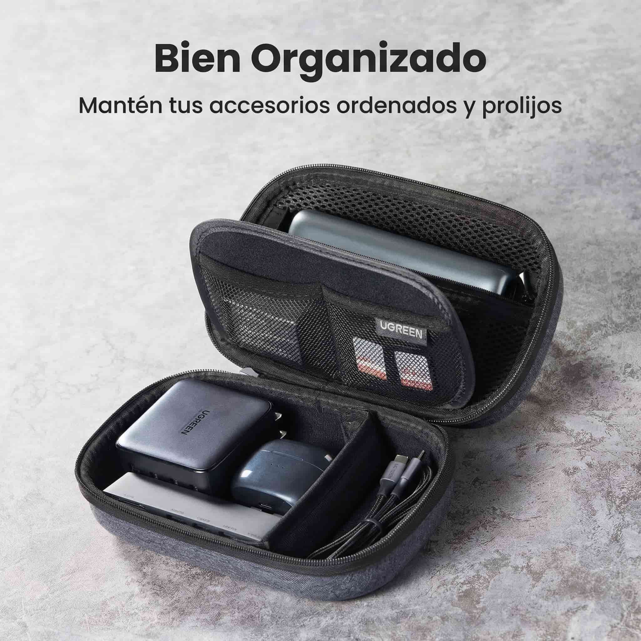 Estuche organizador UGREEN (cargador, audífonos, SD, cables USB-C) - 50903