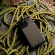 Case UAG Metropolis iPhone 15 Pro Max (MagSafe)