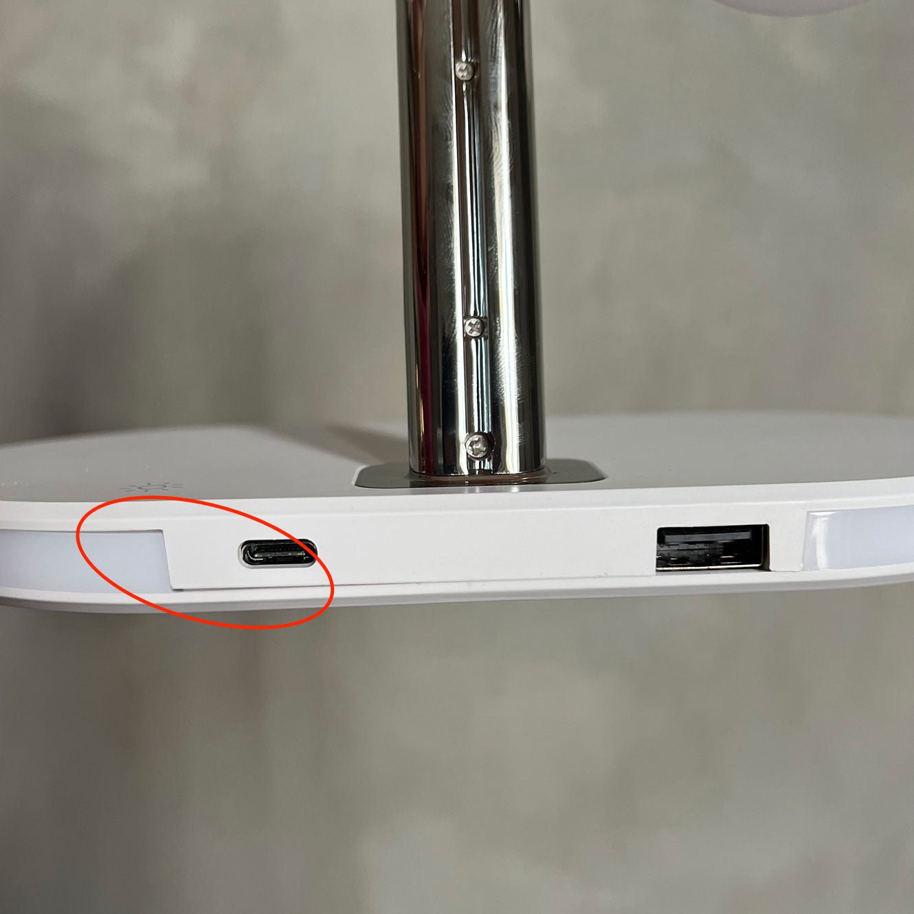 Stand Cargador Ringke 3 - in - 1 MagSafe Wireless Charging (OUTLET) - Ringke - Cables y Cargadores/ SCR31MWCOUTDastore
