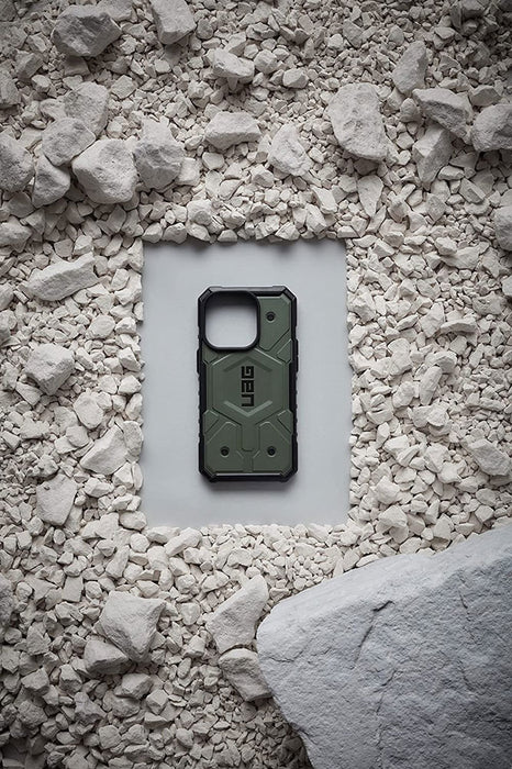 Case UAG Pathfinder iPhone 14 Pro Max (MagSafe) - Olive